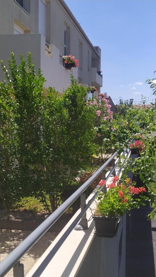 Residence Carouge Appart Hotel Bretigny-sur-Orge Exterior photo